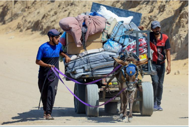 Picture: REUTERS/Dawoud Abu Alkas Displaced Palestinians, fleeing northern Gaza due to an Israeli military operation, move southward after Israeli forces ordered residents of Gaza City to evacuate to the south, in the central Gaza Strip, September 28, 2025. 